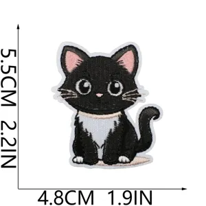 Süßer schwarz-weißer Katzen Stickerei Aufnäher DIY Kleidung Taschen Deko Abzeichen.