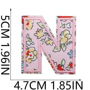 Toppa Ricamata Lettera N Fiore Rosa Fiocco DIY Abbigliamento Decorazione Stemma 5cm