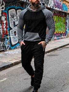 Men's colorblock hoodie and sweatpants two-piece set, casual sportswear for autumn and winter.