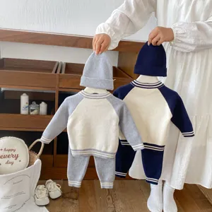 Ensemble tricoté pour bébé garçon automne décontracté rayé pull pantalon et bonnet 3pcs