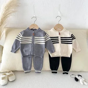 Conjunto de dos piezas de cárdigan y pantalón de punto para bebé, chaqueta con cremallera suave.