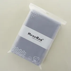 Solid color pure cotton towel set, soft and absorbent household bath towel packaging.