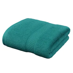 Asciugamano da bagno in puro cotone verde scuro, morbido e assorbente per uso domestico quotidiano.