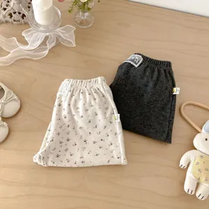 Cute toddler girls spring floral casual pants, Korean style cute trouser with sweet details.