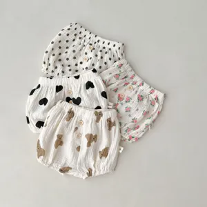 Zomer baby katoenen pofbroek set, schattige beer en bloemen print peuter korte broek knopen.