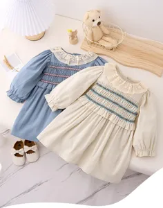 Abito principessa bambina manica lunga stile coreano con colletto in pizzo e design smock.