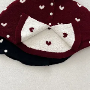 Bebé niño pequeño polar corazón estampado capucha capa chaqueta detalle invierno cálido ropa abrigo