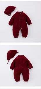 Corduroy baby romper met hoedje, schattige babysuit voor lente kruipende kleding