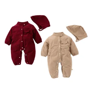 Baby corduroy jumpsuit met muts set pasgeboren zuigeling lente lange mouw romper kleding