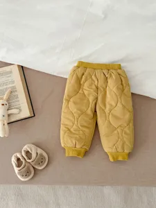 Gesteppte warme Kinder Baumwollhose Winter dicke senfgelbe Baby Freizeithose süßer Stil
