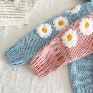 Infant baby handmade embroidered cardigan sweater, cute daisy flower knit top for autumn kids.