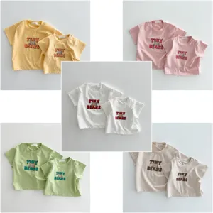 Set t-shirt manica corta in cotone neonato famiglia abbinata simpatico orso lettere top