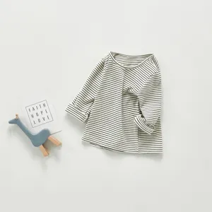 Infant baby black and white striped long sleeve t-shirt, cute newborn daily basic top.