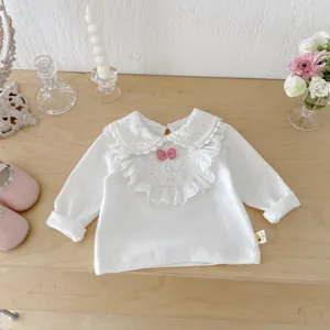Baby Mädchen weißes Langarmshirt mit Spitzenkragen und Schleife, süßes Kleinkind Oberteil.