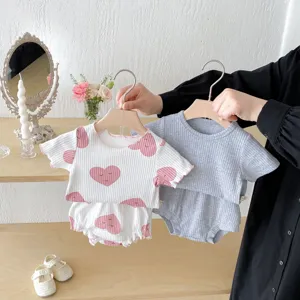 Adorable ensemble haut à manches courtes et short côtelé pour nouveau-né, tenue d'été.