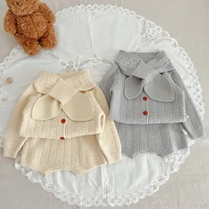 Bebé Unisex Cardigan de Punto de Algodón Shorts Bufanda Conjunto de Tres Piezas Otoño Invierno Ropa Cálida Casual Diaria Traje de Recién Nacido