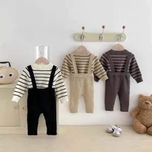 Set maglione in maglia e salopette per neonato autunnale, vestito a righe maniche lunghe carino.