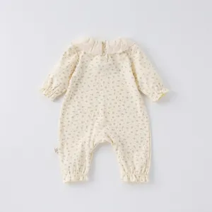 Cute baby long sleeve floral romper with lace collar, comfortable spring infant baby jumpsuit.