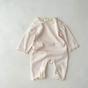 Baby Waffel Overall koreanischer Stil rosa Langarm Strampler mit süßem Spitzenkragen