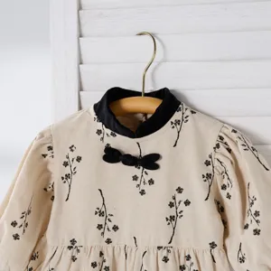 Spring baby girl Chinese style floral romper, cute stand collar and bow detail jumpsuit.