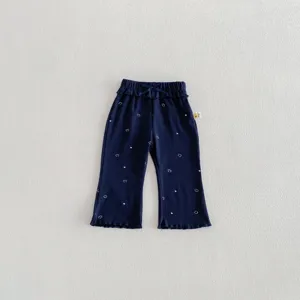 Pantalon patte d'eph en coton pour bébé fille avec nœud et imprimé, style mignon et tendance.