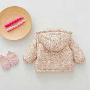 Chaqueta de invierno acolchada para bebé con capucha, abrigo de algodón cálido para niños pequeños.