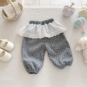 Baby girl floral leggings with cute white lace frill waist, comfortable autumn daily wear pants.