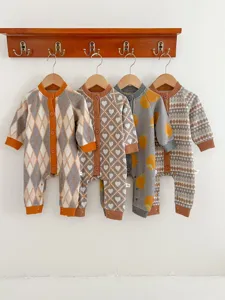Baby knit romper jumpsuit with cute knit patterns, long sleeve cozy infant outfit for autumn.