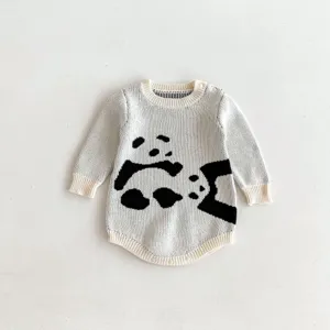 Cute baby knit romper long sleeve infant bodysuit with black panda pattern knitwear
