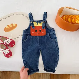 Baby Jeans Latzhose mit süßer Pommes-Tasche, weiche Kleinkind Denim Hosen für Jungen und Mädchen.