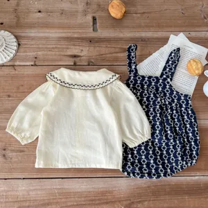 Süßes Baby Mädchen Herbst Baumwollkleidung Set, Langarm besticktes Oberteil Strampler.