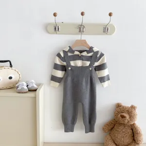 Kleinkind Baby Strickset Kapuzenpullover und Latzhose zweiteiliges süßes Herbstoutfit