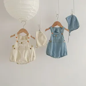 Süßes Sommer Baumwoll Strampler Set für Babys mit passender Mütze, atmungsaktive Babykleidung.