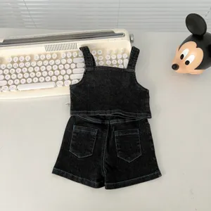 Completo in denim nero per bambini, grazioso top corto e pantaloncini.