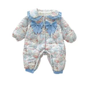 Cute baby winter thickened fleece romper with floral cat print, cute ruffles and double bows.
