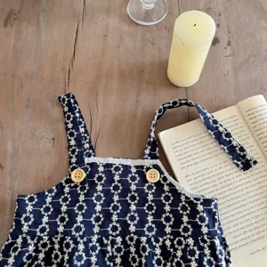 Babies marineblaue florale bestickte Trägertops, süße Baumwollkleidung für Kleinkinder.