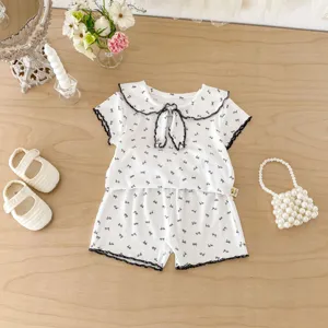 Completo estivo neonata bambina colletto marinaro t-shirt e pantaloncini dettagli vista