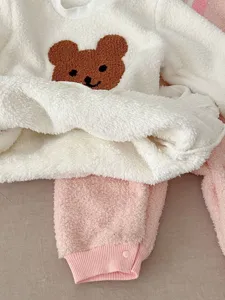 Infant winter fleece warm romper set with cute brown bear cartoon applique design for baby kids