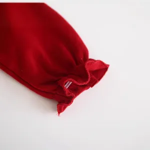 Dettaglio manica abito principessa rosso per bambina, vestito da festa in stile coreano