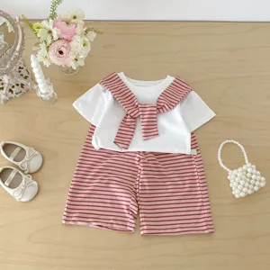 Sommer Set für Kleinkinder Mädchen T-Shirt und gestreifte Shorts süßes Outfit.
