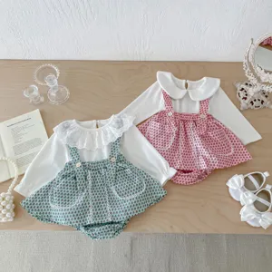 Detailed view of cute baby girl floral romper set, long sleeve lace collar, sweet autumn style.