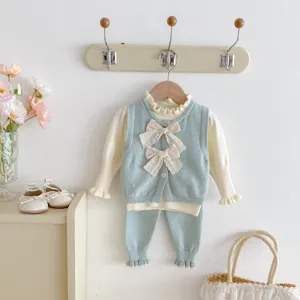 Completo in maglia per bambina, gilet grazioso, top a maniche lunghe e pantaloni, autunno.