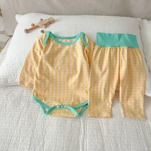 Set abbigliamento neonato body manica lunga a quadri gialli pantaloni vita alta