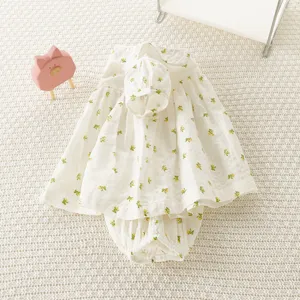 Bonito conjunto de verano para bebé niña, camisa de manga corta con cuello de muñeca y short.