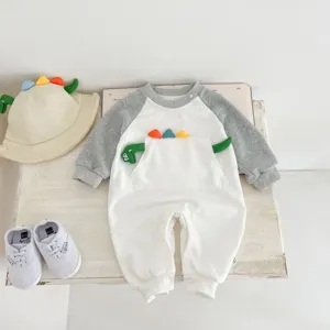 Baby lange mouw dinosauruskleding schattige peuter jumpsuit met muts schoenen detail