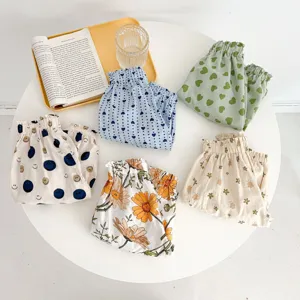 Baby summer thin anti-mosquito casual pants detail, cute floral print and breathable fabric.
