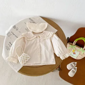 Delizioso set camicetta a maniche lunghe da bambina con colletto in pizzo in stile vintage.