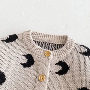 Baby knit cardigan infant spring autumn cotton sweater with cute moon print and buttons.