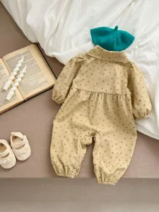 Cute baby floral romper with lapel and long sleeves, comfortable cotton infant crawling jumpsuit.