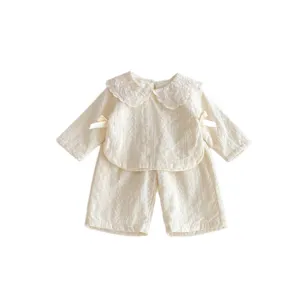 Set top me giaka dantela kai shorts paidiko fthinorino floral jacquard outfit set